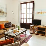 Stylish Andalusian House In Historical Center